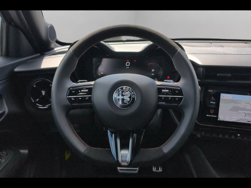 Image ALFA ROMEO Junior 1.2 Ibrida 136ch Techno DCT6