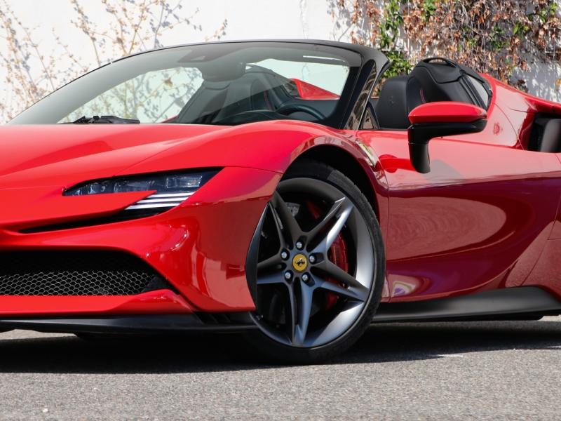 Image FERRARI SF90 SPIDER V8 BITURBO 4.0
