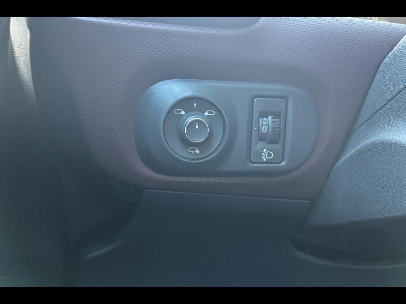 Image CITROEN C4 Cactus BlueHDi 120ch S&S Shine EAT6 E6.d-TEMP