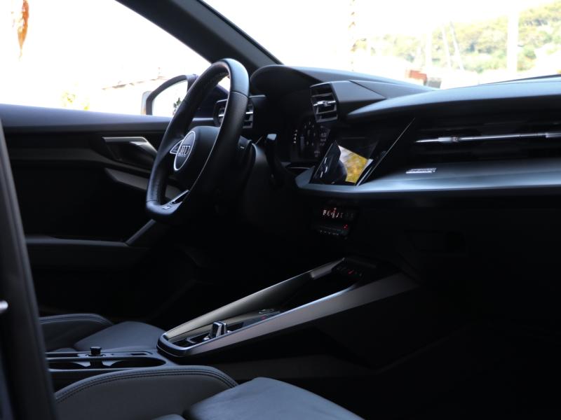 Image AUDI A3 Sportback 40 TDI 200ch S line quattro S tronic 7