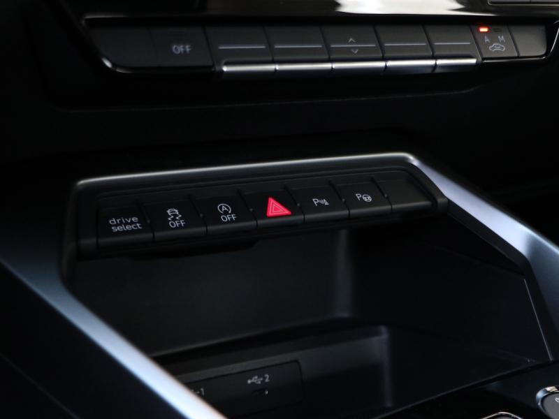 Image AUDI A3 Sportback 40 TDI 200ch S line quattro S tronic 7