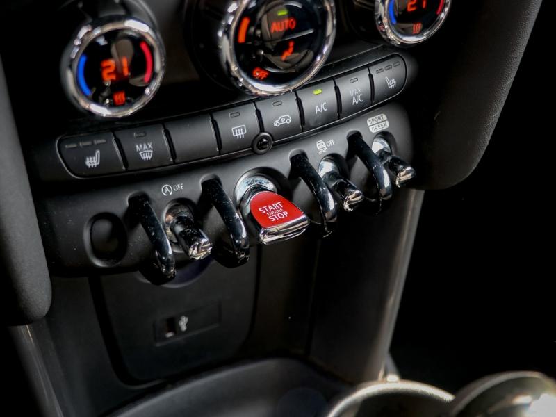 Image MINI Cabrio Cooper 136ch BVA7 Euro6d-T