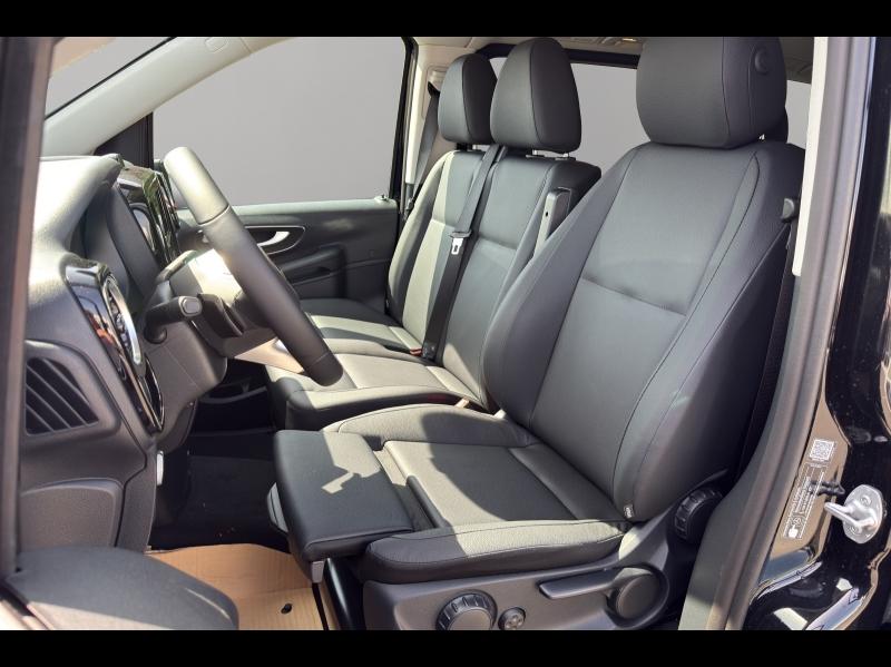 Image MERCEDES-BENZ Vito Tourer 116 CDI Long Select 9G-Tronic 9 places