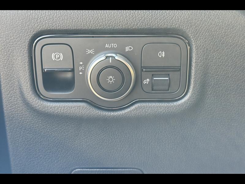Image MERCEDES-BENZ Vito Tourer 116 CDI Long Select 9G-Tronic 9 places