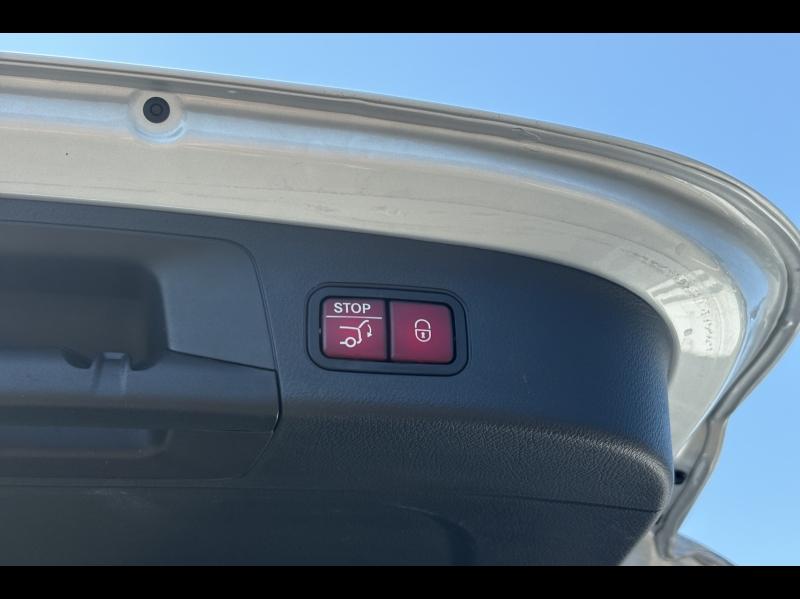 Image MERCEDES-BENZ GLA 250 e 160+102ch AMG Line 8G-DCT