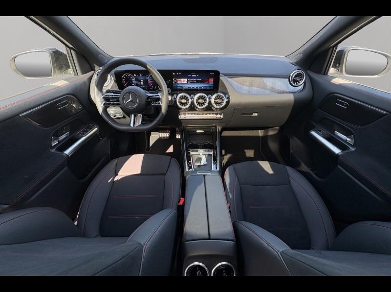 Image MERCEDES-BENZ GLA 200 d 150ch AMG Line 8G-DCT