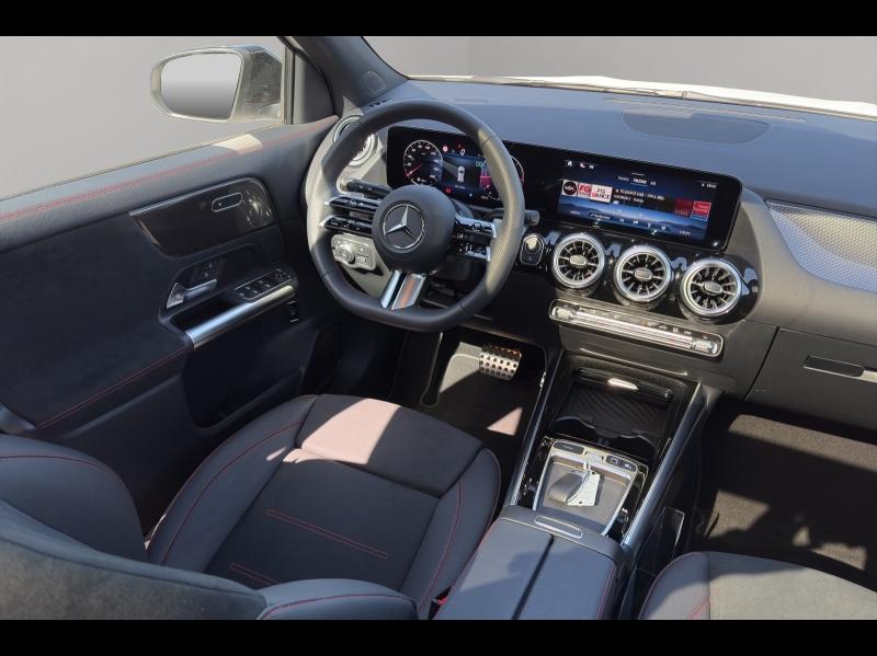 Image MERCEDES-BENZ GLA 200 d 150ch AMG Line 8G-DCT