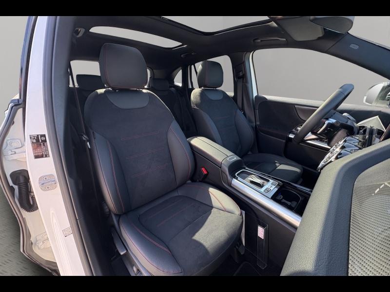 Image MERCEDES-BENZ GLA 200 d 150ch AMG Line 8G-DCT