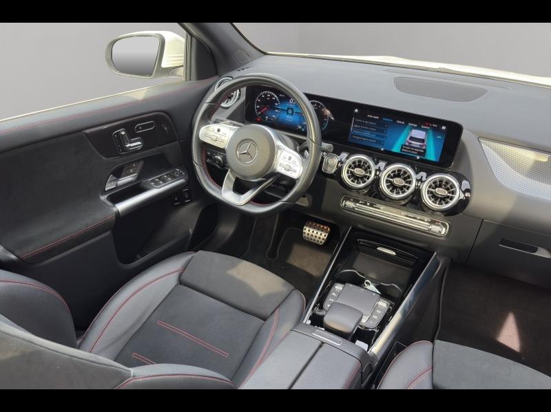 Image MERCEDES-BENZ GLA 250 e 160+102ch AMG Line 8G-DCT