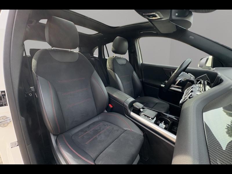 Image MERCEDES-BENZ GLA 250 e 160+102ch AMG Line 8G-DCT