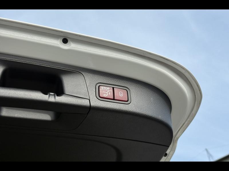 Image MERCEDES-BENZ GLA 250 e 160+102ch AMG Line 8G-DCT