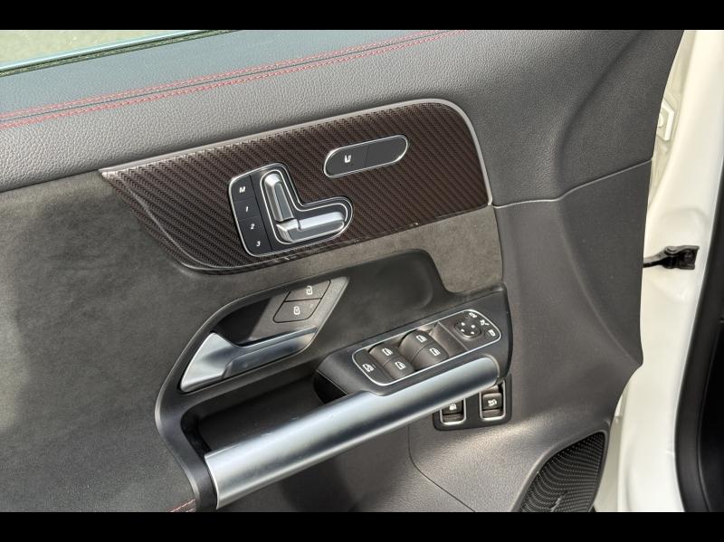 Image MERCEDES-BENZ GLA 250 e 160+102ch AMG Line 8G-DCT