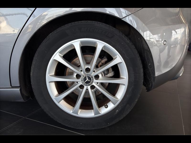 Image MERCEDES-BENZ Classe A 180 d 116ch Progressive Line 7G-DCT