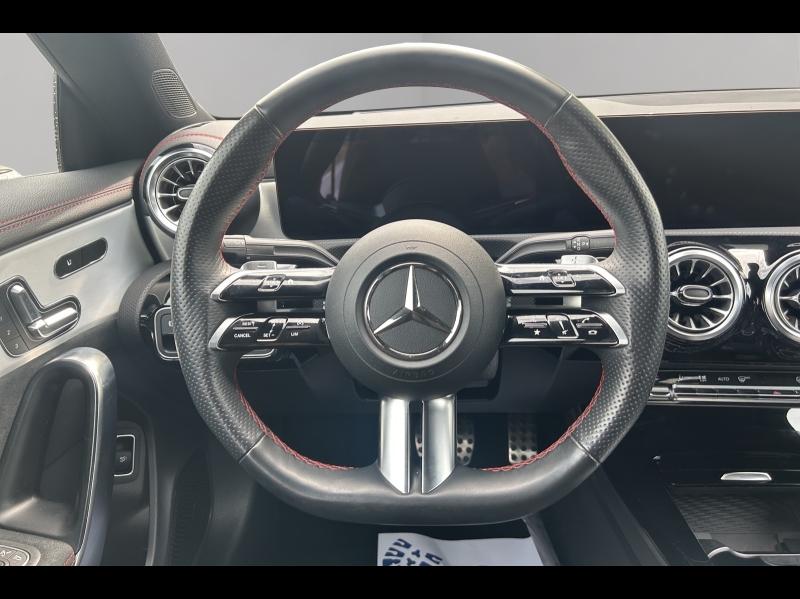 Image MERCEDES-BENZ CLA 200 d 150ch AMG Line 8G-DCT
