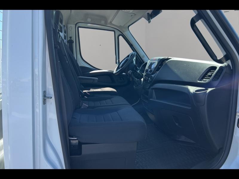 Image IVECO Daily CCb 35C16H3.0 empattement 4100