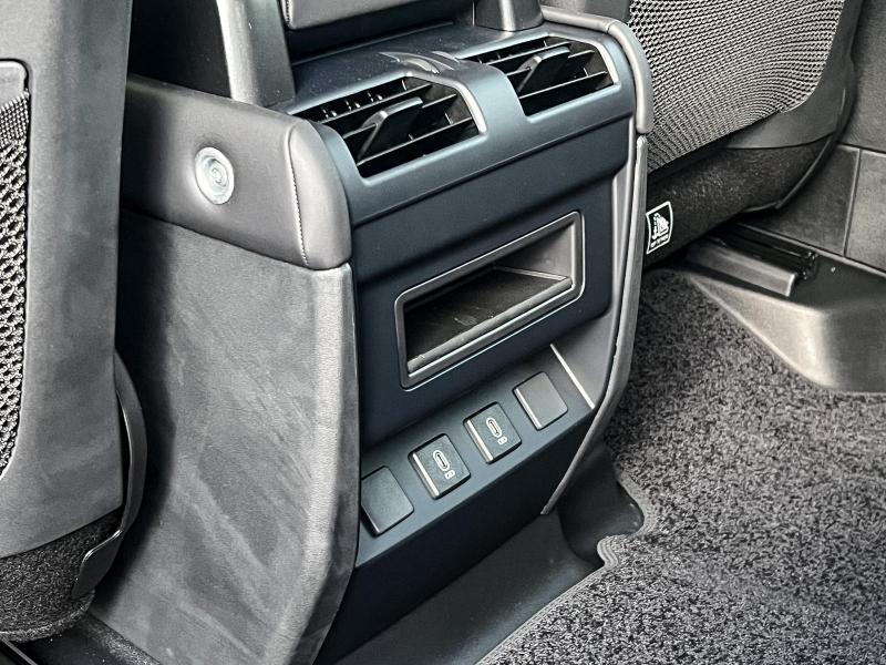 Image LAND-ROVER Defender 110 2.0 P300e PHEV X-Dynamic HSE