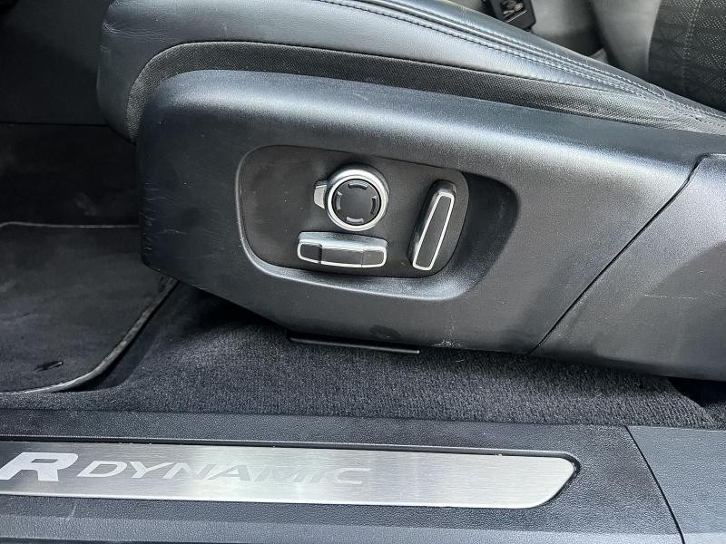 Image LAND-ROVER Range Rover Evoque 1.5 P300e 309ch R-Dynamic SE AWD BVA 11cv