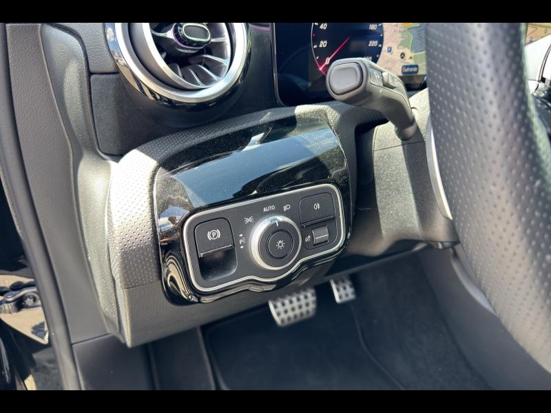 Image MERCEDES-BENZ Classe A 200 163ch Star Edition 7G-DCT
