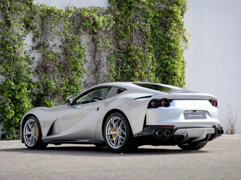 Image FERRARI 812 SUPERFAST V12 Atmosphérique 6.5