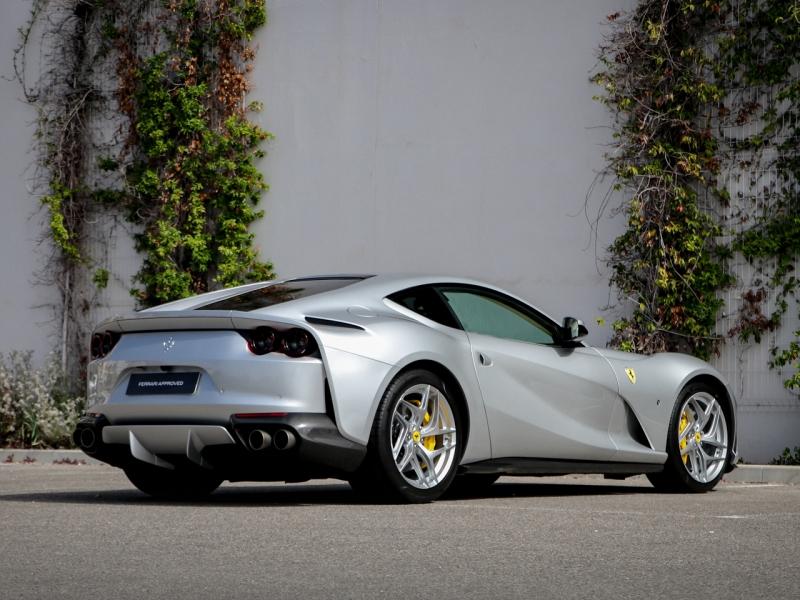 Image FERRARI 812 SUPERFAST V12 Atmosphérique 6.5