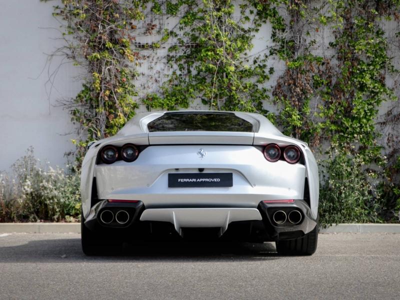 Image FERRARI 812 SUPERFAST V12 Atmosphérique 6.5