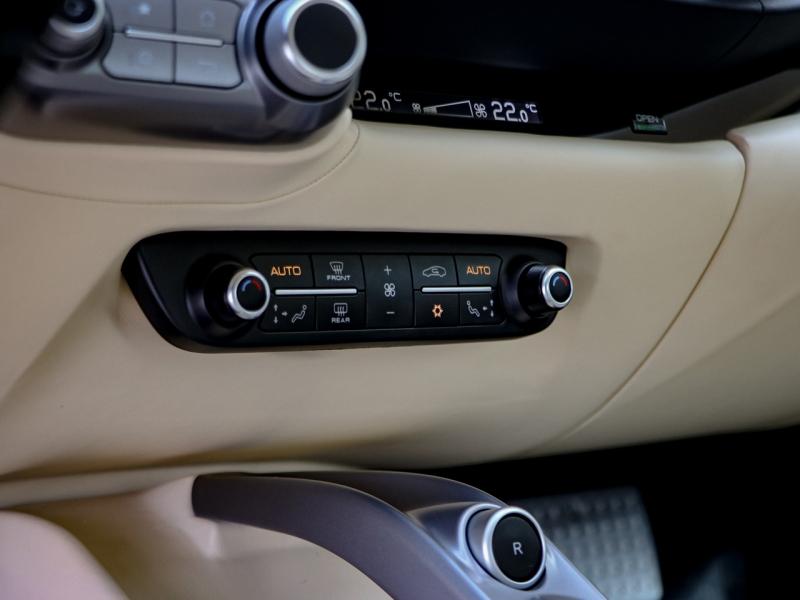 Image FERRARI 812 SUPERFAST V12 Atmosphérique 6.5