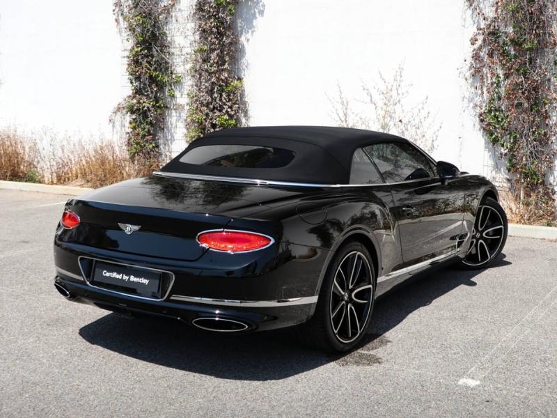 Image BENTLEY CONTINENTAL GTC First Edition W12 6.0 635ch