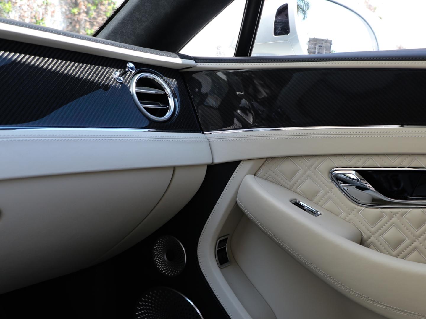 Image BENTLEY Continental GT V8 4.0 550ch