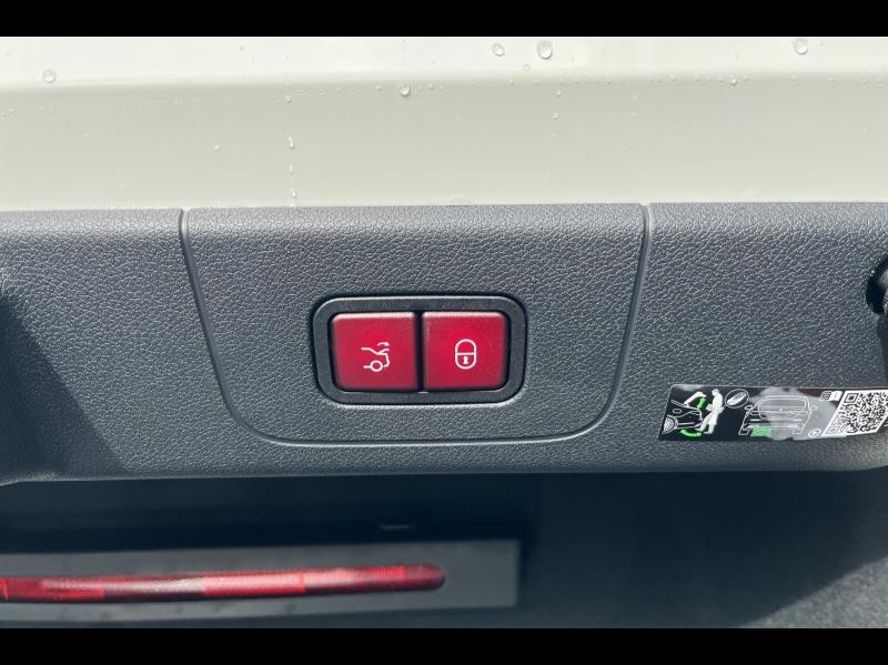 Image MERCEDES-BENZ CLA 200 163+30ch AMG Line 8G-eDCT
