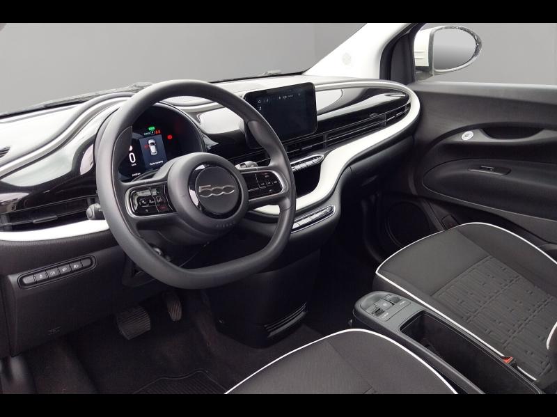 Image FIAT 500 e 95ch Action