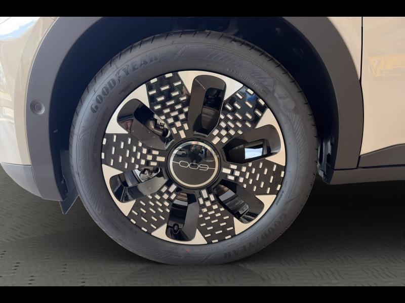 Image FIAT 600 e 156ch 54kWh La Prima