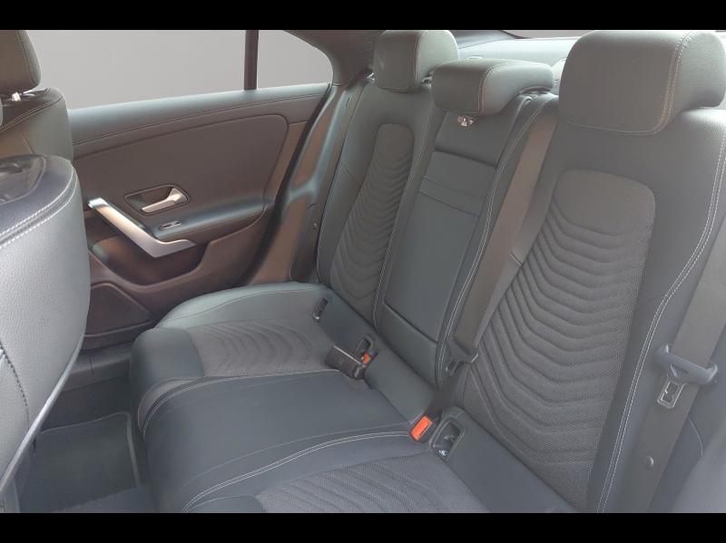 Image MERCEDES-BENZ CLA 200 d 150ch Progressive Line 8G-DCT
