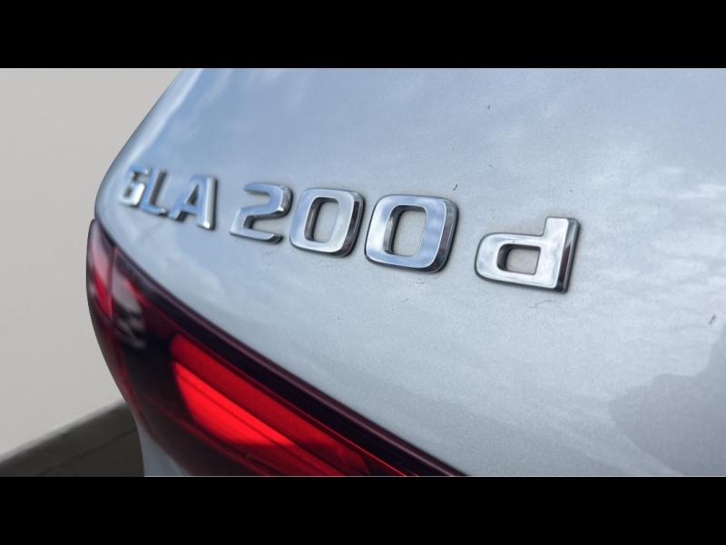 Image MERCEDES-BENZ GLA 200 d 150ch AMG Line 8G-DCT 4Matic