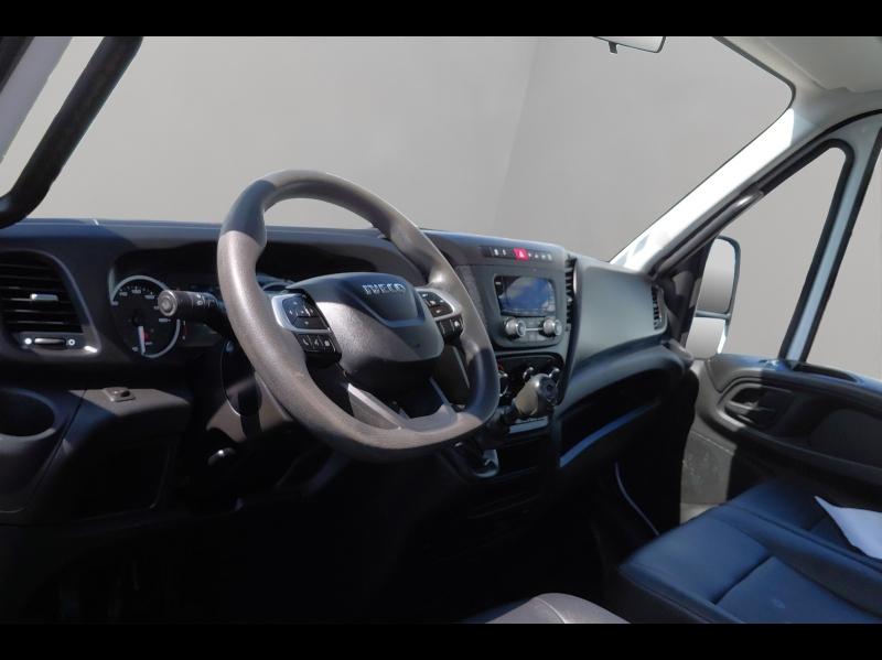 Image IVECO Daily CCb 35C14H Empattement 3750 Tor
