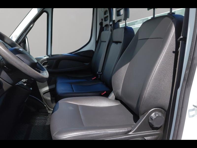 Image IVECO Daily CCb 35C14H Empattement 3750 Tor