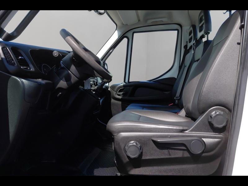 Image IVECO Daily CCb 35C14H Empattement 3750 Tor