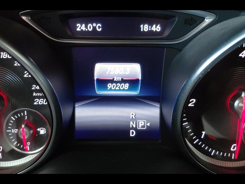 Image MERCEDES-BENZ GLA 180 d Sensation 7G-DCT
