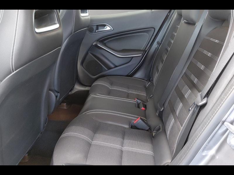 Image MERCEDES-BENZ GLA 180 d Sensation 7G-DCT
