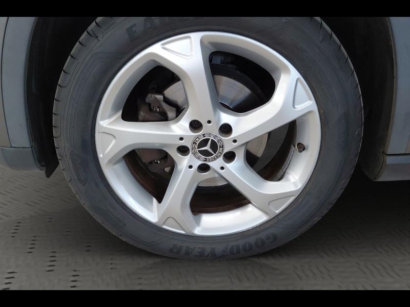 Image MERCEDES-BENZ GLA 180 d Sensation 7G-DCT