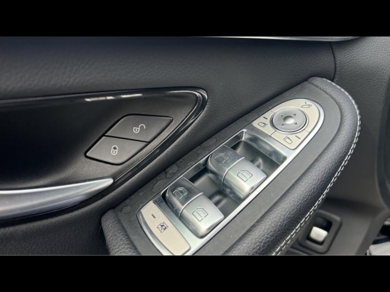 Image MERCEDES-BENZ Classe C 200 d 160ch AMG Line 9G-Tronic
