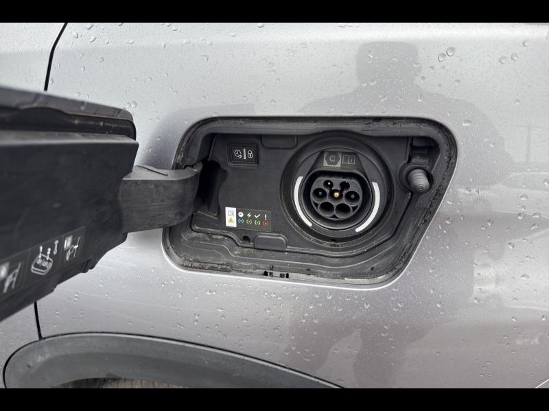 Image PEUGEOT 3008 HYBRID 225ch Active Pack e-EAT8