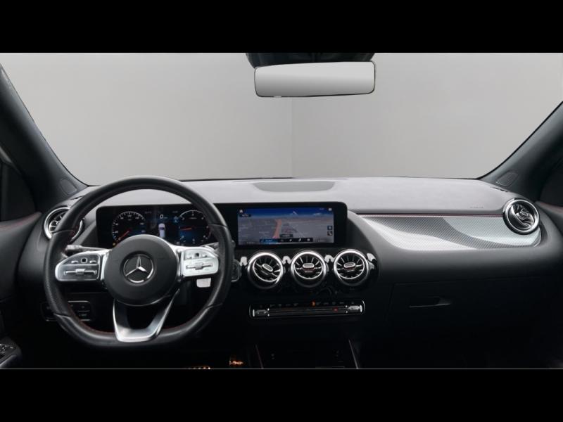 Image MERCEDES-BENZ GLA 200 d 150ch AMG Line 8G-DCT