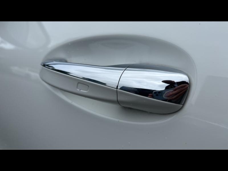 Image MERCEDES-BENZ GLA 200 d 150ch AMG Line 8G-DCT