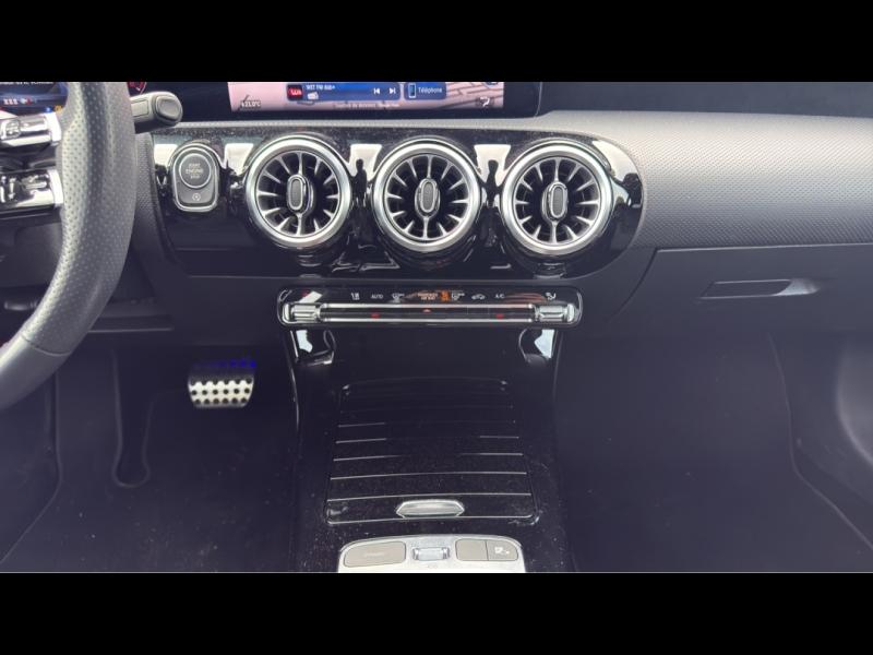 Image MERCEDES-BENZ Classe A 180 136ch AMG Line 7G-DCT