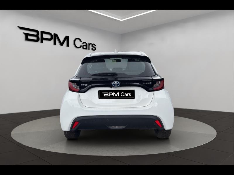 Image TOYOTA Yaris 116h Dynamic Business 5p + Programme Beyond Zero Academy MY21