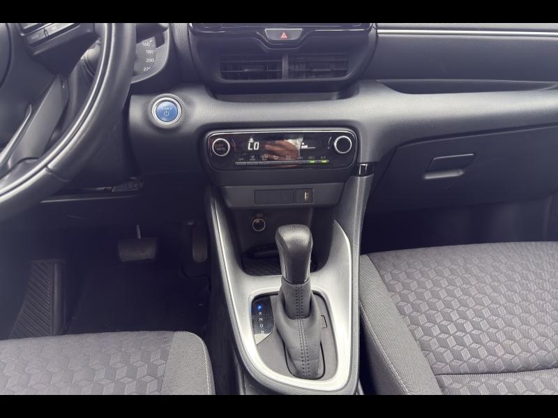 Image TOYOTA Yaris 116h Dynamic Business 5p + Programme Beyond Zero Academy MY21