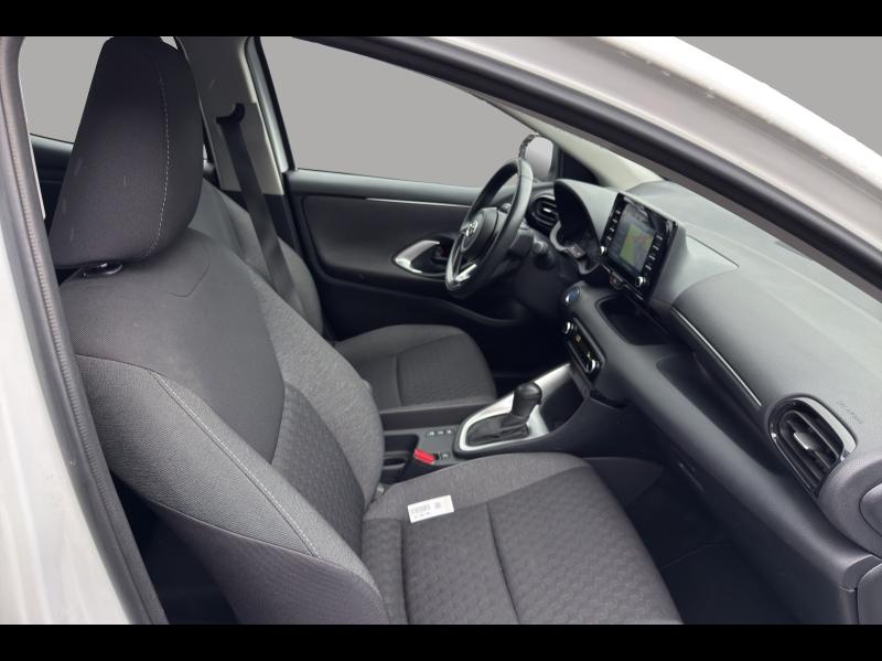 Image TOYOTA Yaris 116h Dynamic Business 5p + Programme Beyond Zero Academy MY21