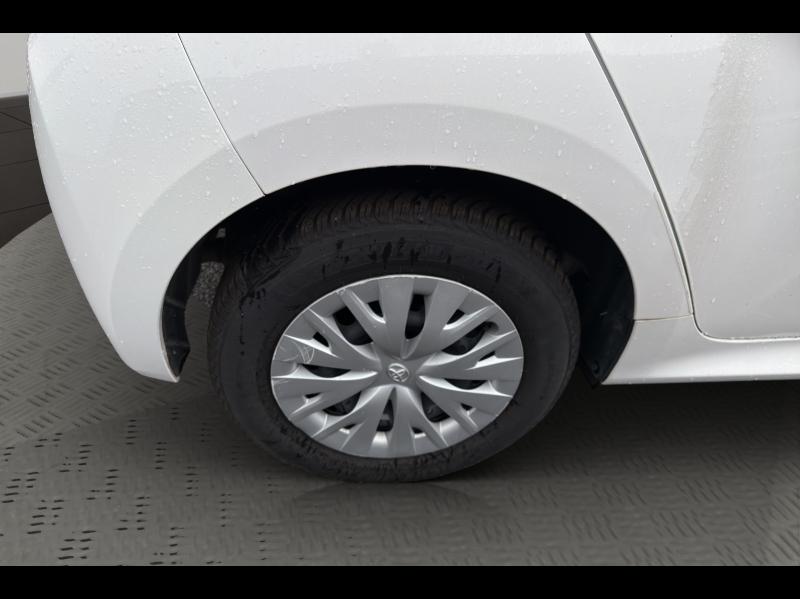 Image TOYOTA Yaris 116h Dynamic Business 5p + Programme Beyond Zero Academy MY21