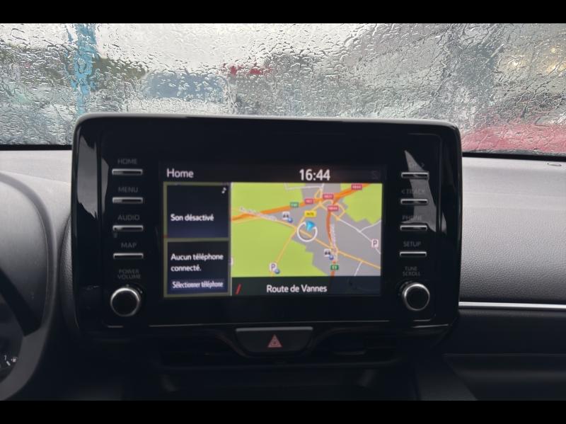 Image TOYOTA Yaris 116h Dynamic Business 5p + Programme Beyond Zero Academy MY21