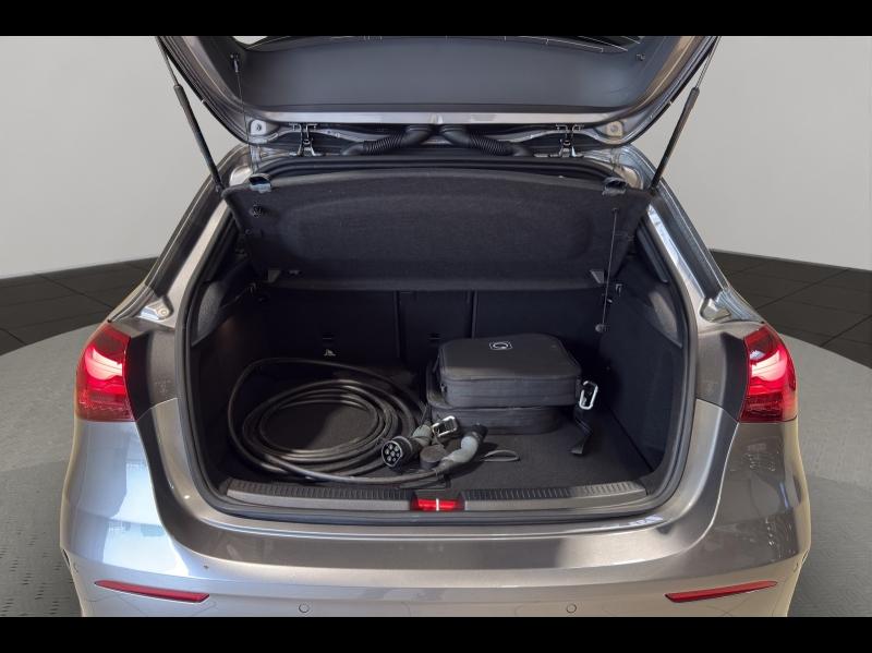 Image MERCEDES-BENZ Classe A 250 e 163+109ch AMG Line 8G-DCT